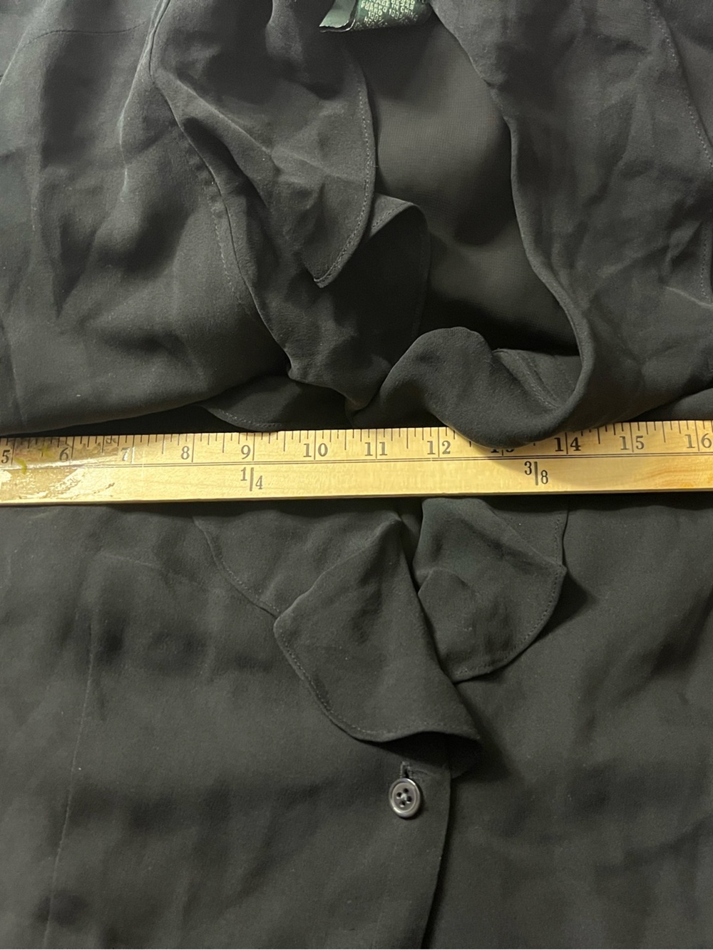 Lauren Ralph Lauren Black Top with Green Label - Picture 7 of 11